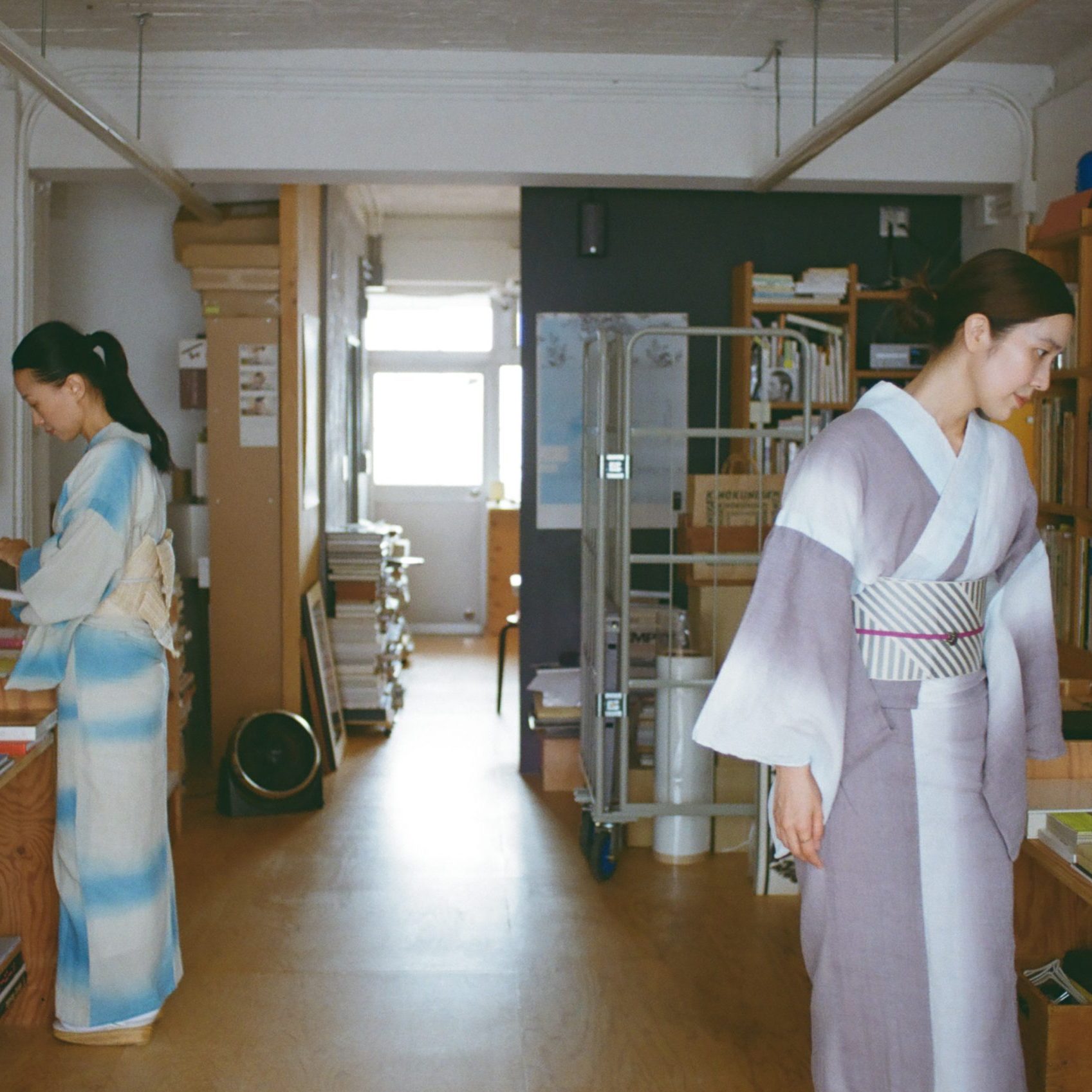 浴衣を着てお散歩をする朝　haru.×伊藤仁美【前編】